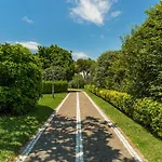 Culture Capodimonte Hotel