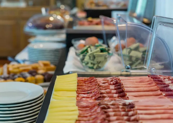 Hotel Culture Capodimonte 4*