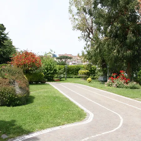 Culture Capodimonte 4* Neapol