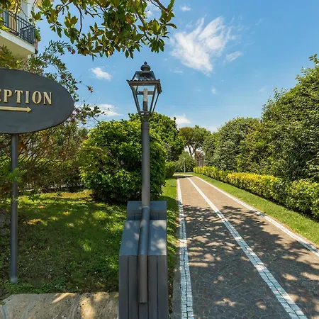 Hotel Culture Capodimonte 4*