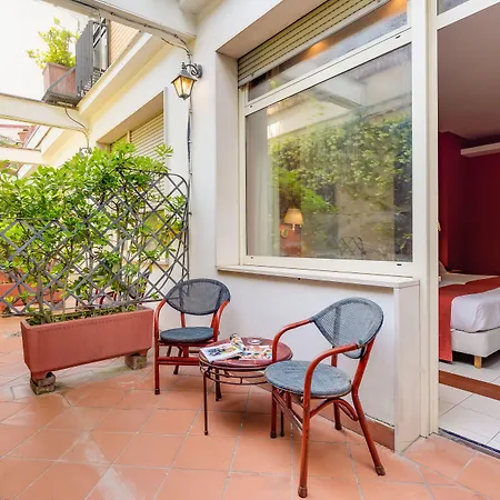 Culture Capodimonte Hotel 4*