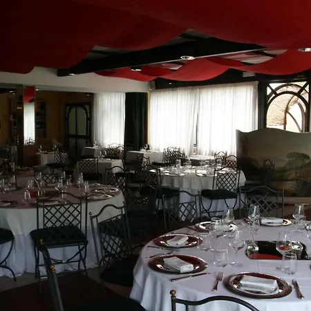 Culture Capodimonte 4* Nápoles